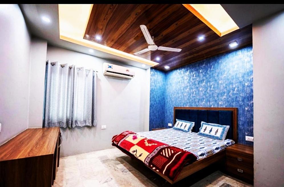 جايبور House Of Touristers Hotel المظهر الخارجي الصورة